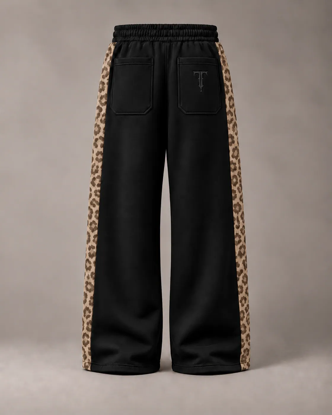 SPOT SWEATS in Black / Tonal, back