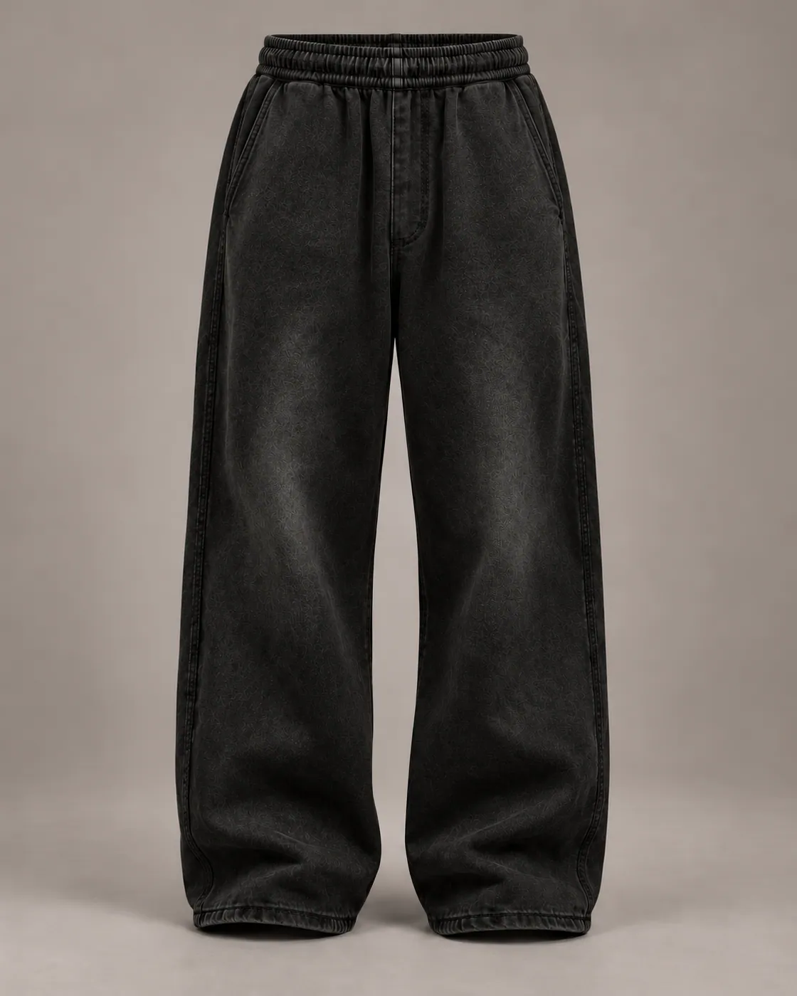 WORN SWEATS in Black / Tonal, front